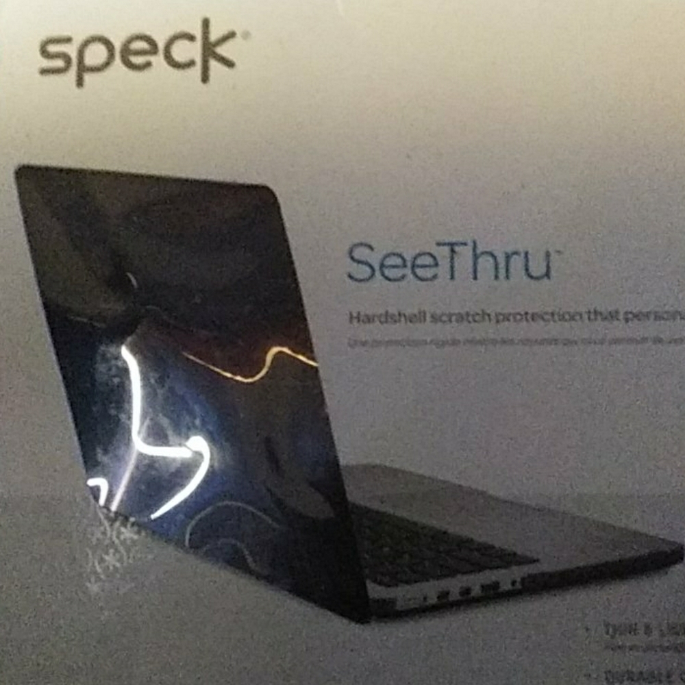 Speck see thru mac book pro with Retina display co